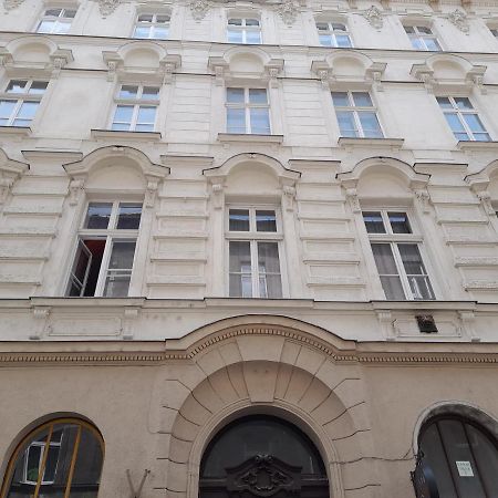 Erkel Rooftop Suites Budapest Luaran gambar