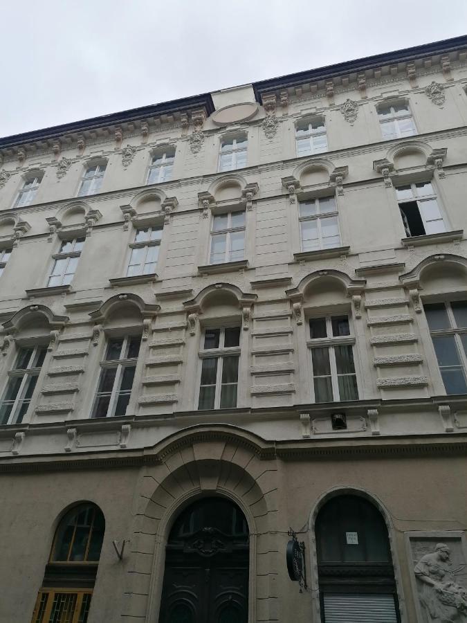 Erkel Rooftop Suites Budapest Luaran gambar