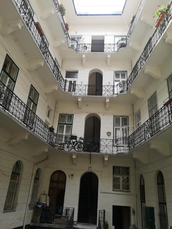 Erkel Rooftop Suites Budapest Luaran gambar