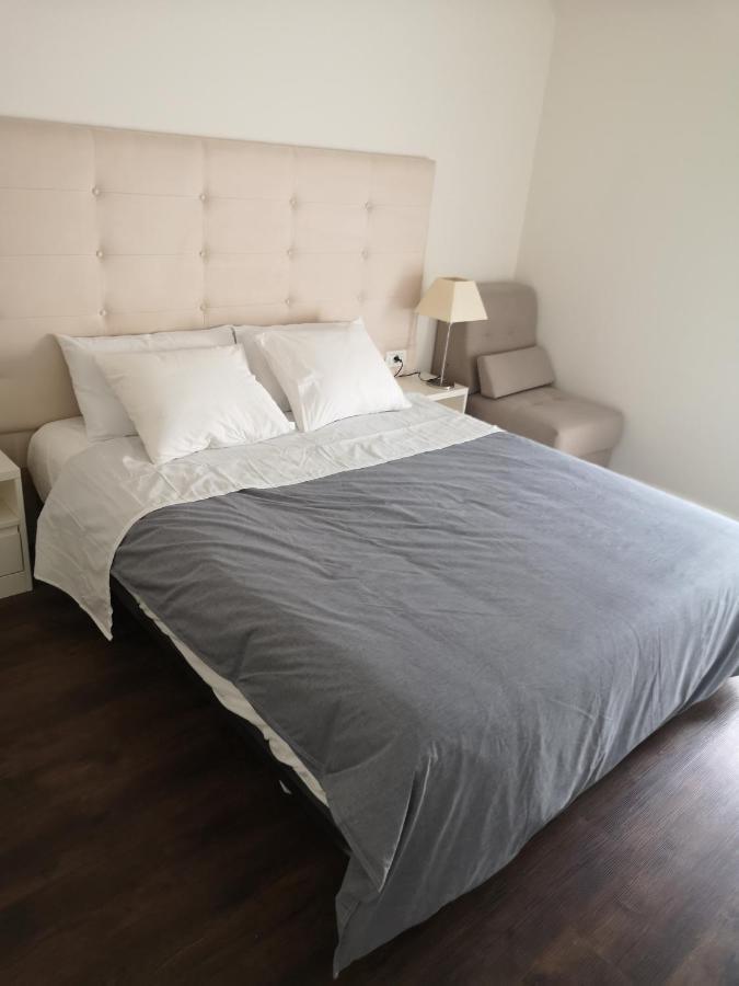 Erkel Rooftop Suites Budapest Luaran gambar